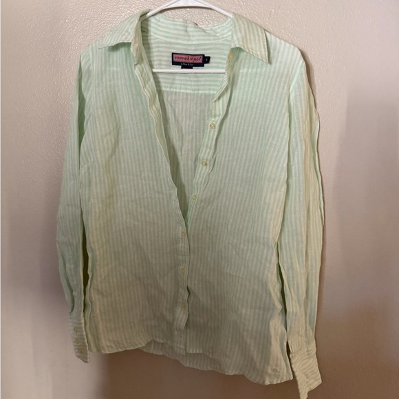 Vineyard Vines Tops - Vineyard Vines Women's Light Green Striped Linen Button Down Shirt size 4